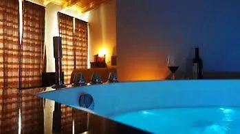 Borgo I Tre Baroni Casa de Campo *