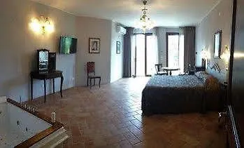 Casa de Campo Borgo I Tre Baroni Moggiona
