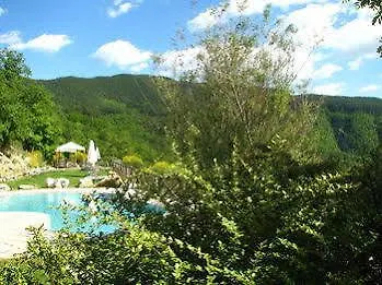 Borgo I Tre Baroni Moggiona